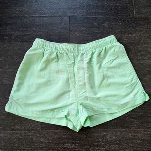 Aritzia TNA Fresh Mint Green Size S Shorts